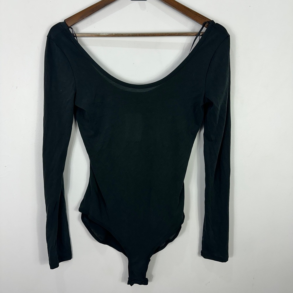 Harlowe and Graham‎ Bodysuit Small Black Minimalist Basics Capsule Wardrobe